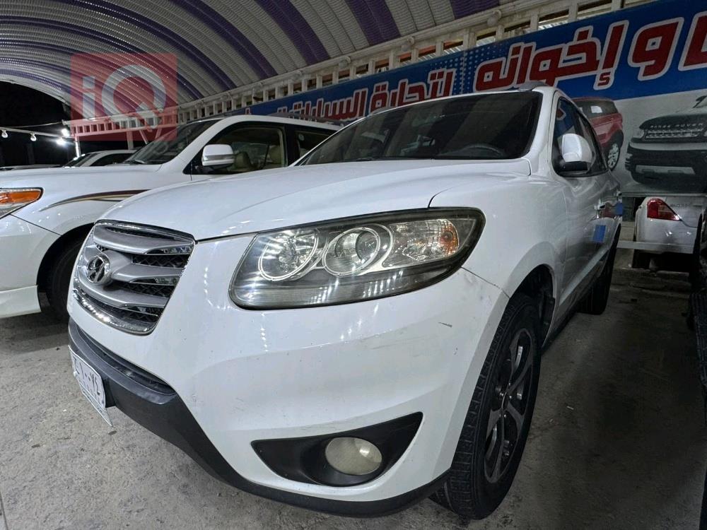 هيونداي سانتافي